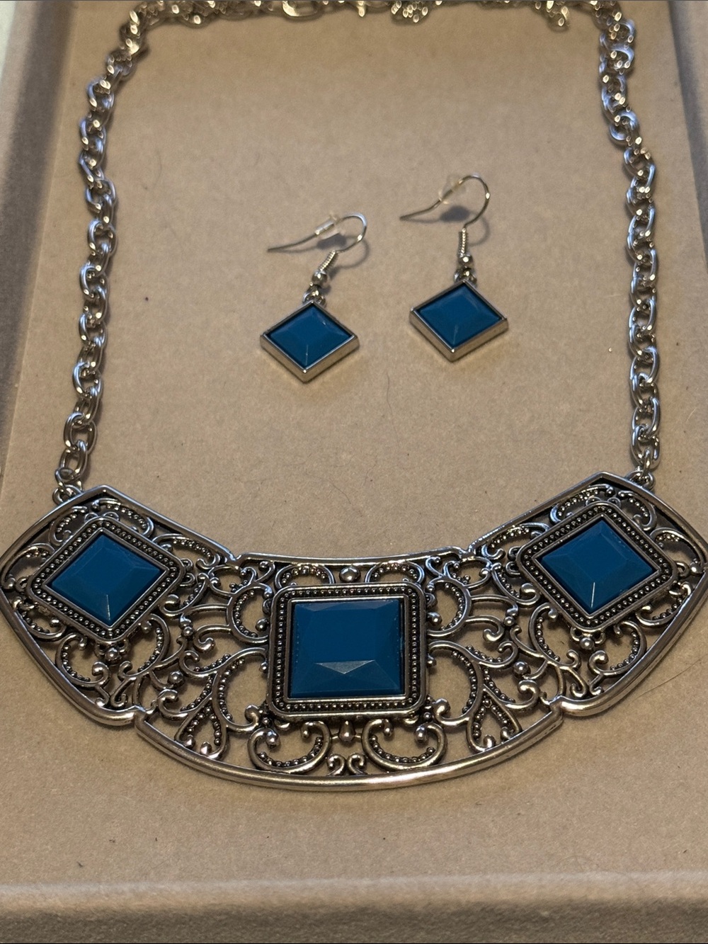 Filigree Silver-Tone Necklace with Teal Blue Gem Accents